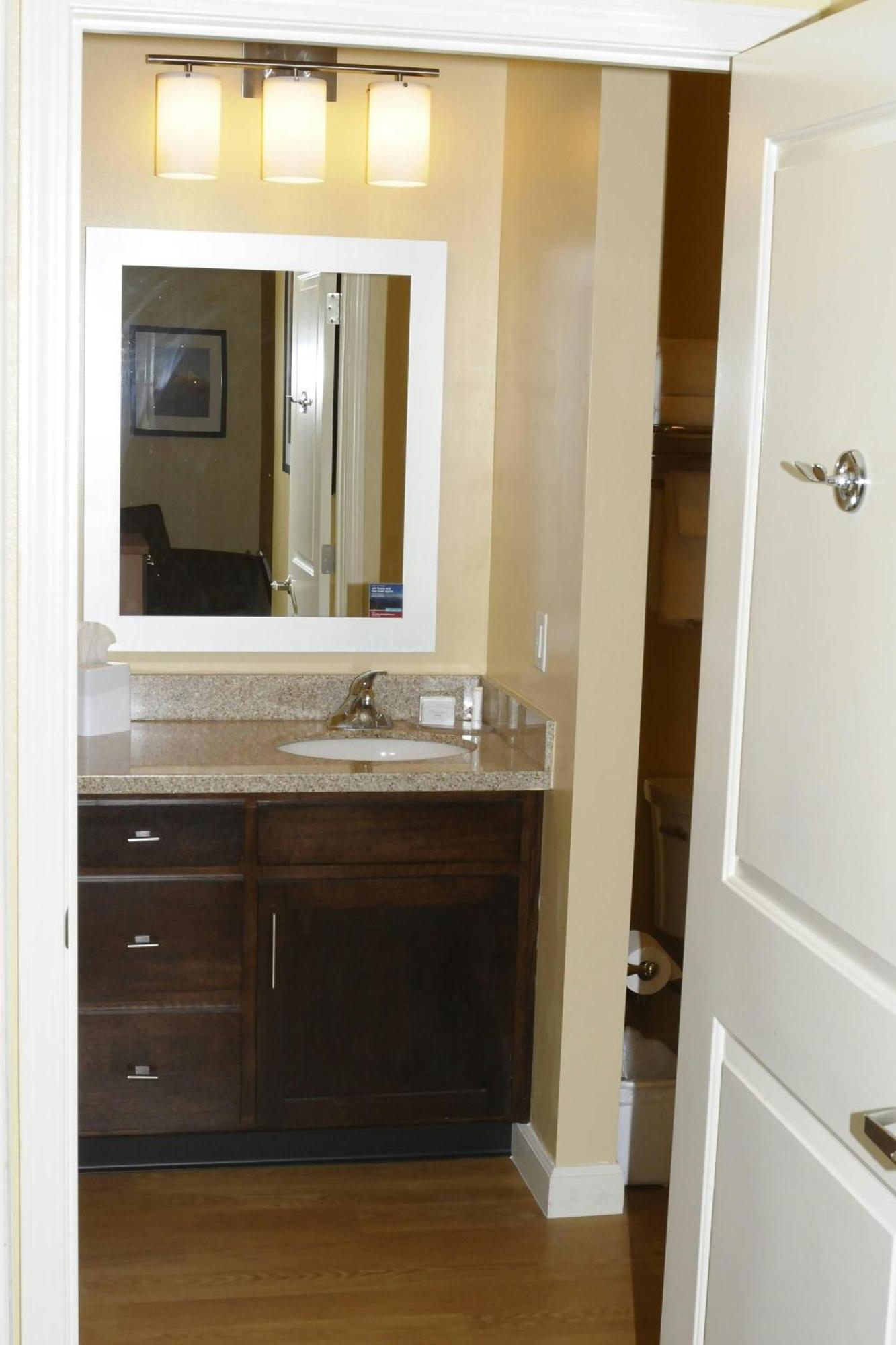 Towneplace Suites Redding Ngoại thất bức ảnh